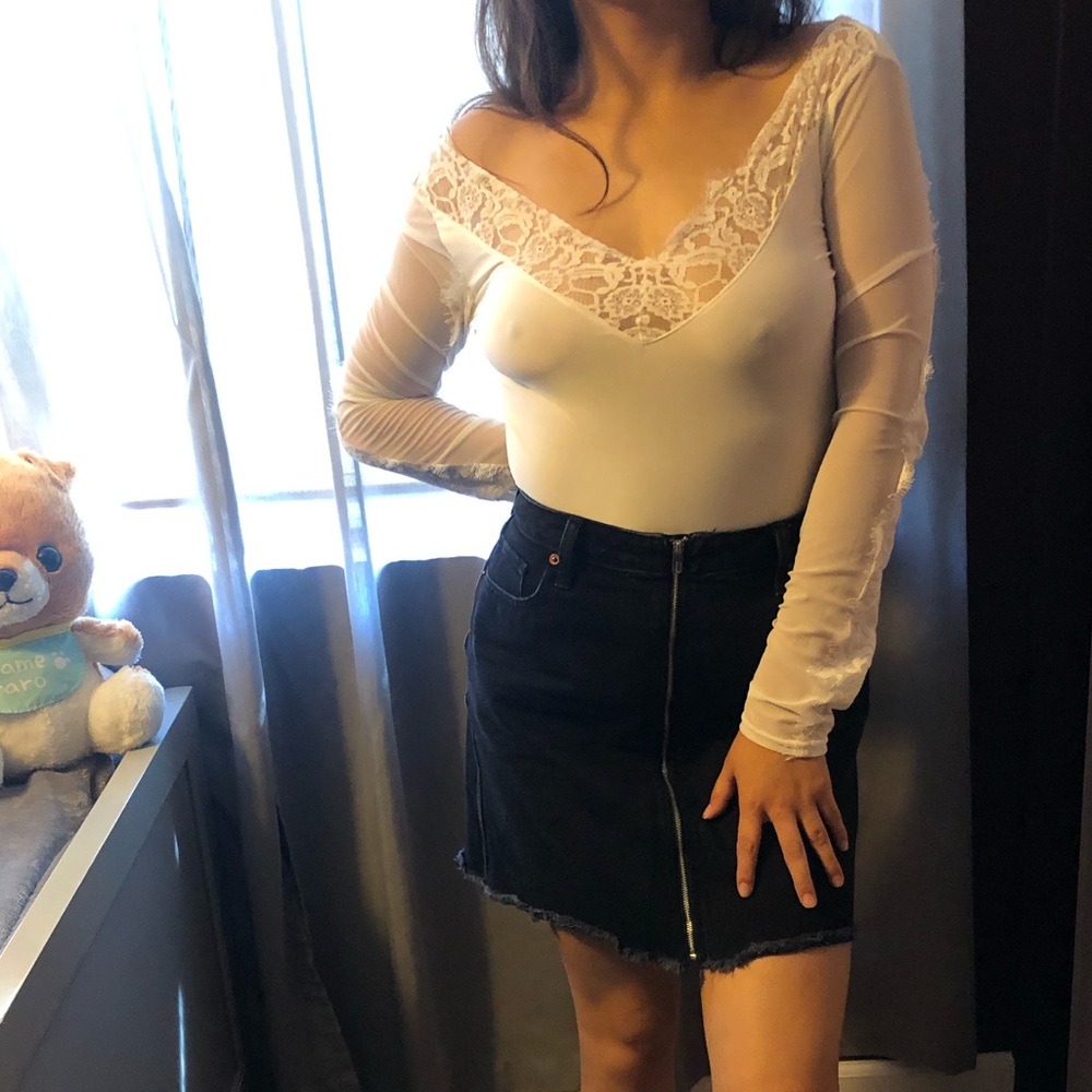 cutest white lace body suit!!